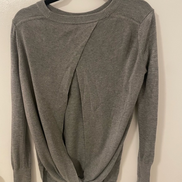 Lululemon sweater - Picture 3 of 6